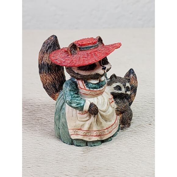 Holly And Chester Racoon Figurine 1986 H4051 Tall 2" Home Decor Taiwan Vintage - Picture 9 of 14